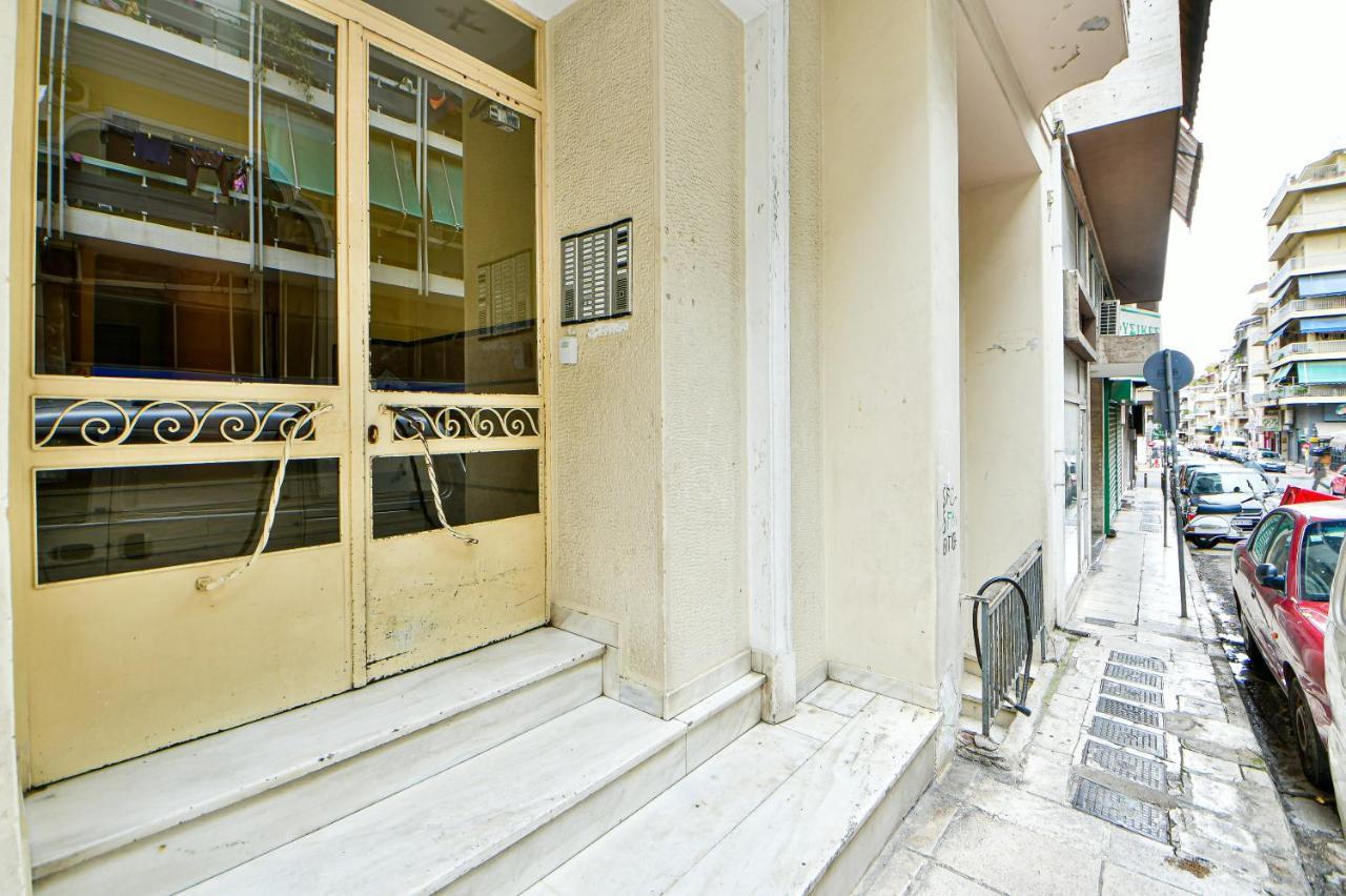 Thiras Lovely Apartment By Zain Atenas Exterior foto